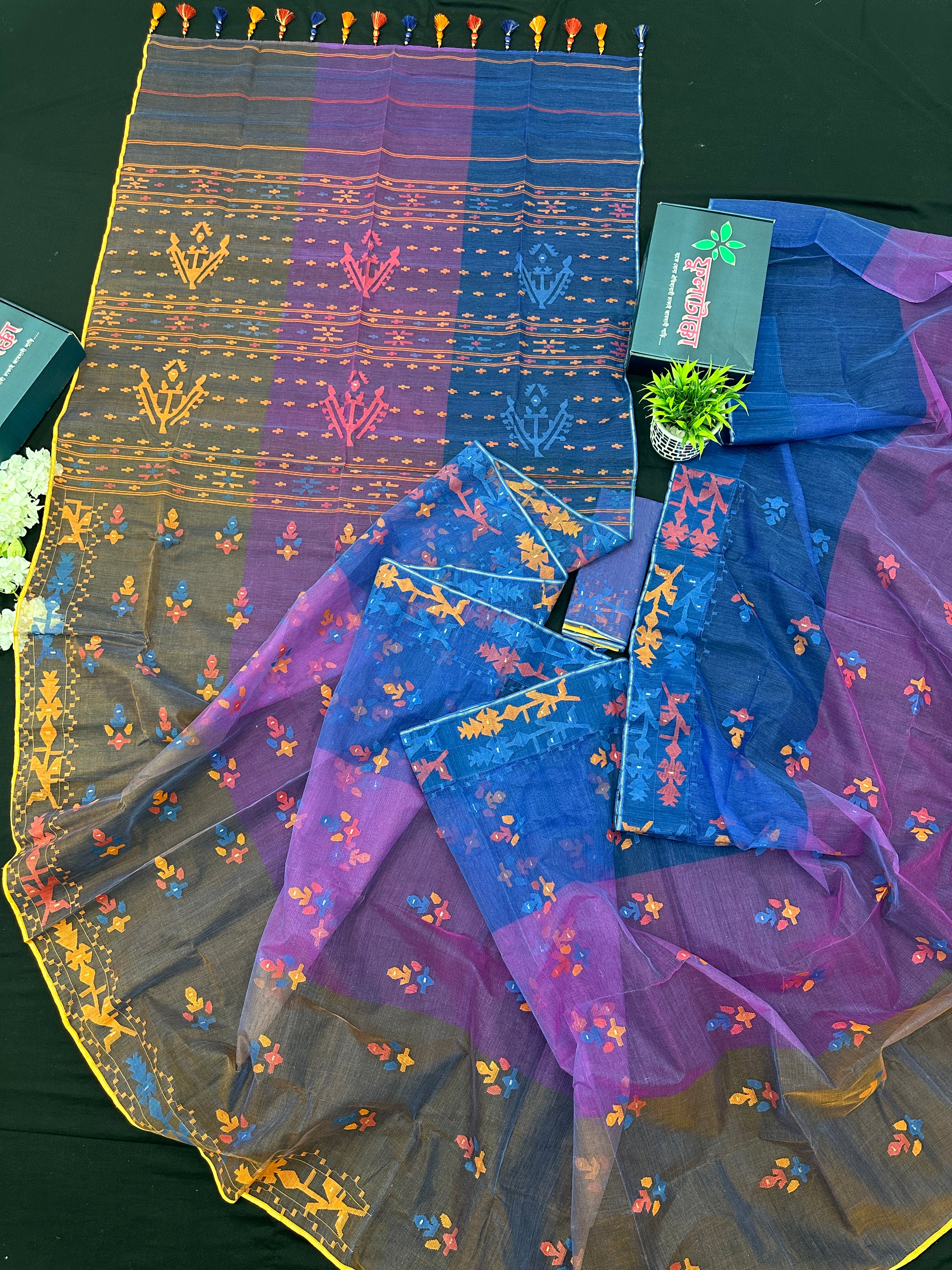 Tripple Shaded Original Handloom Halfsilk Dhakai Jamdani Saree With Multiple Threads Work