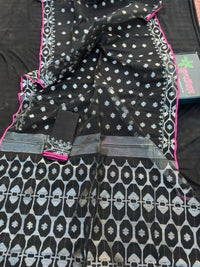 SILVERY BLACK