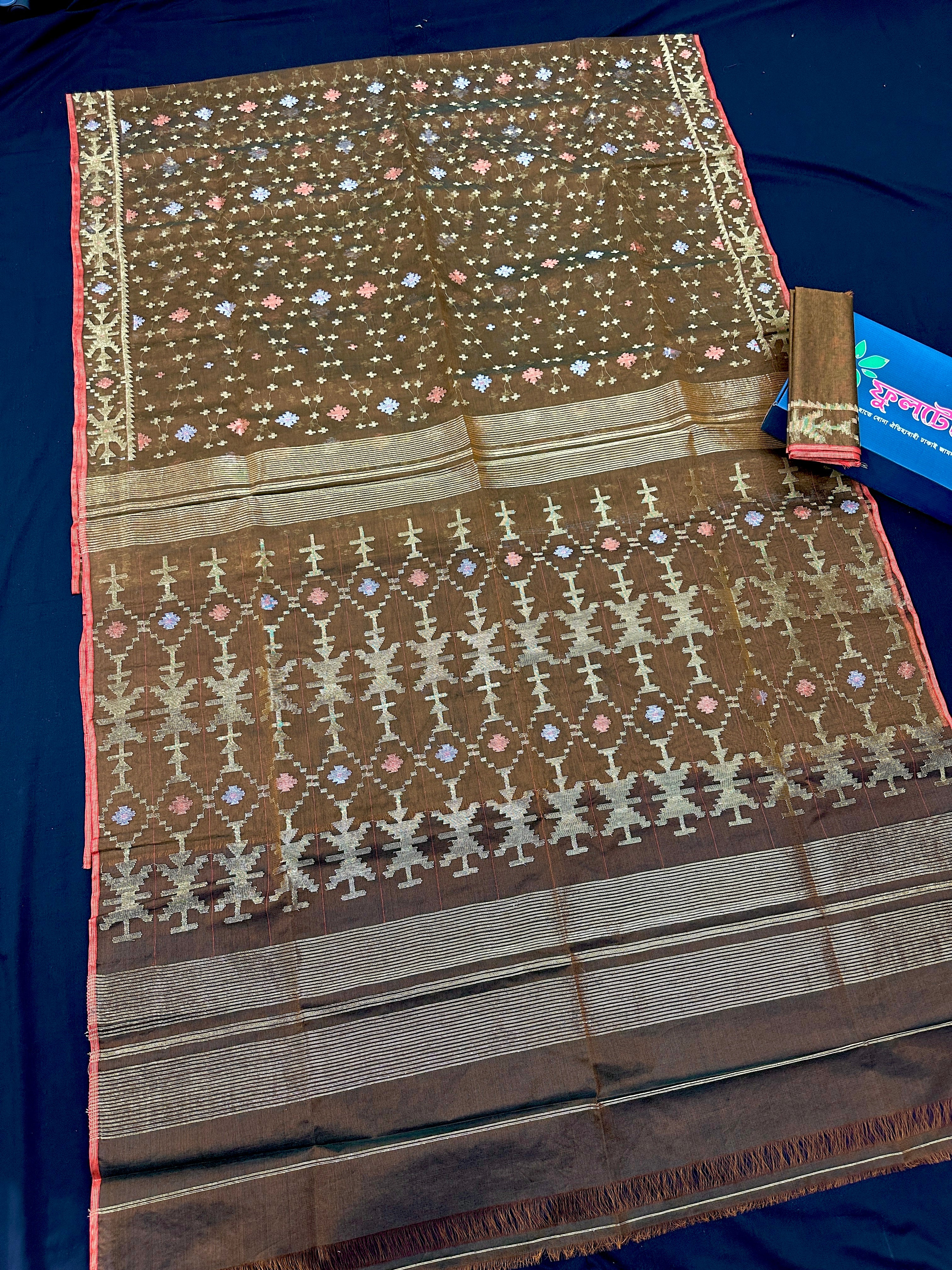 Golden Handloom original dhakai jamdani saree.