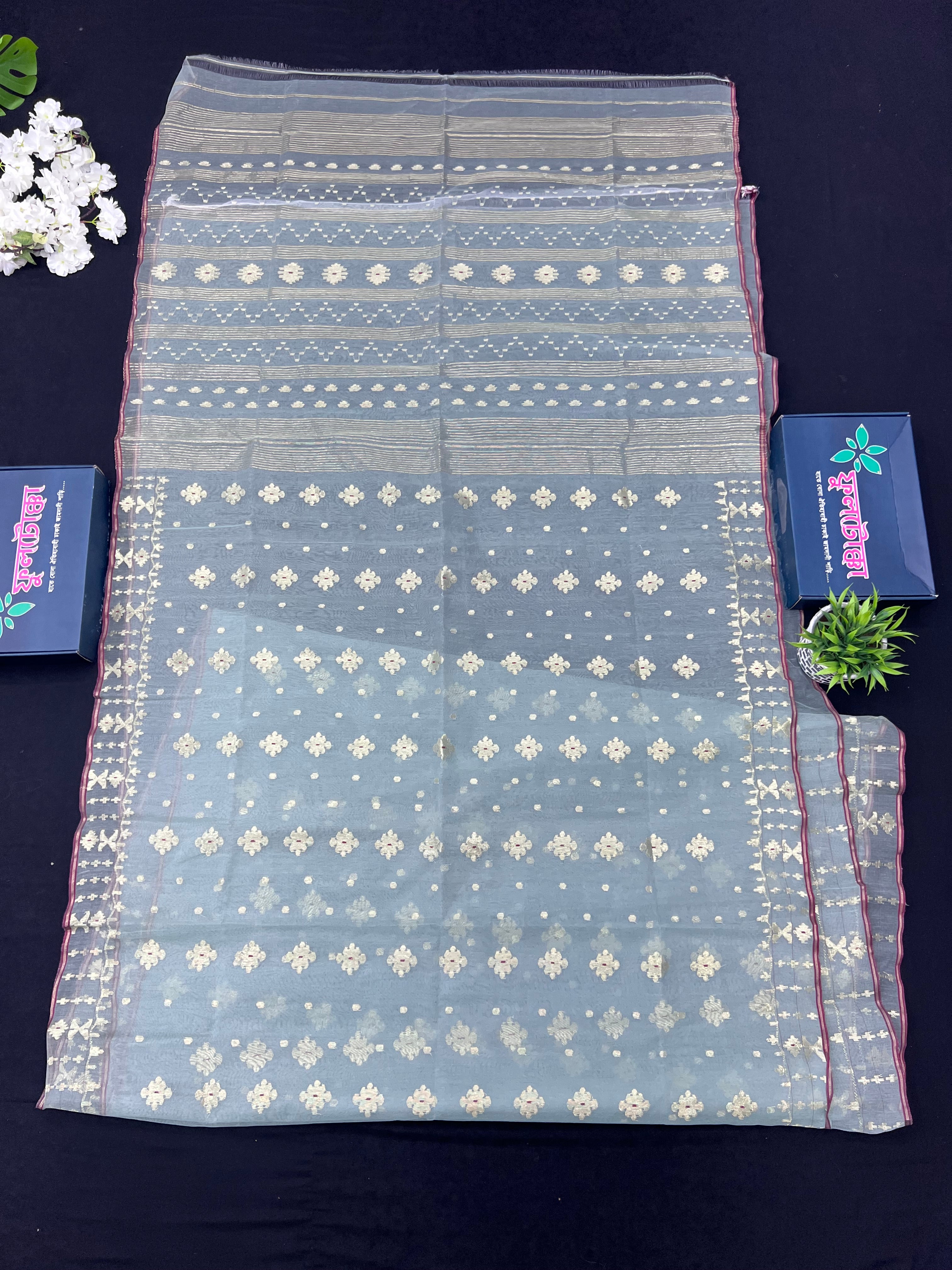Powder Blue Original Handloom Hslfsilk Dhakai Jamdani With Golden Jori Work