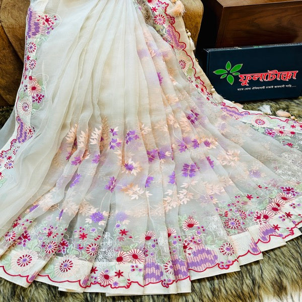Exclusive White Muslin Saree