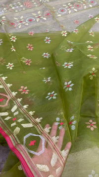 Olive green halfsilk handloom jamdani saree with golden silver & copper jori work
