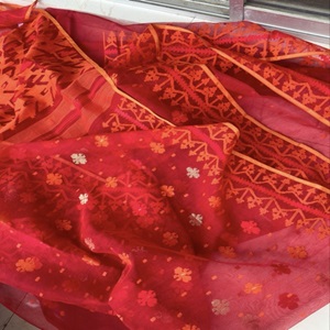 Exclusive Red Jamdani Saree 84 Count with Blouse